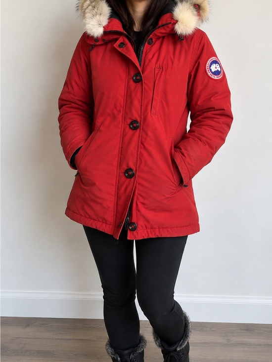 Canada Goose Jackets & Blazers - Canada Goose winter coat red size L